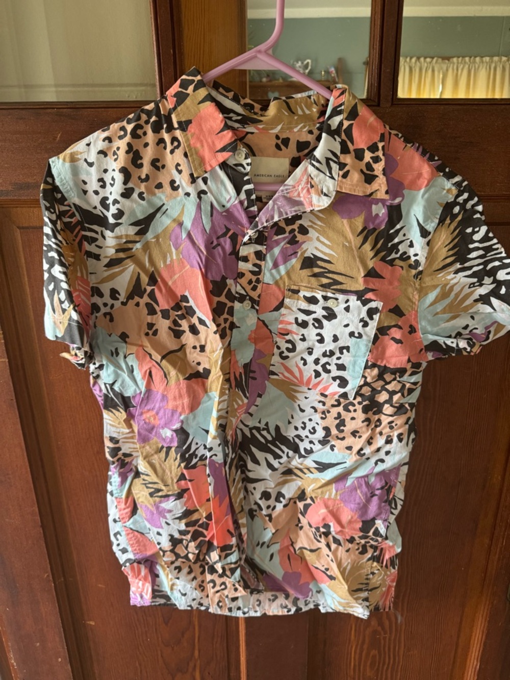 American Eagle Outfitters Multicolor Tropical Print Button-Down Shirt